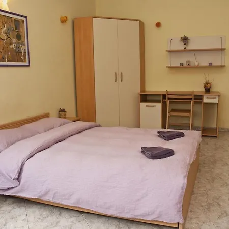 Mostel Hostel Szófia